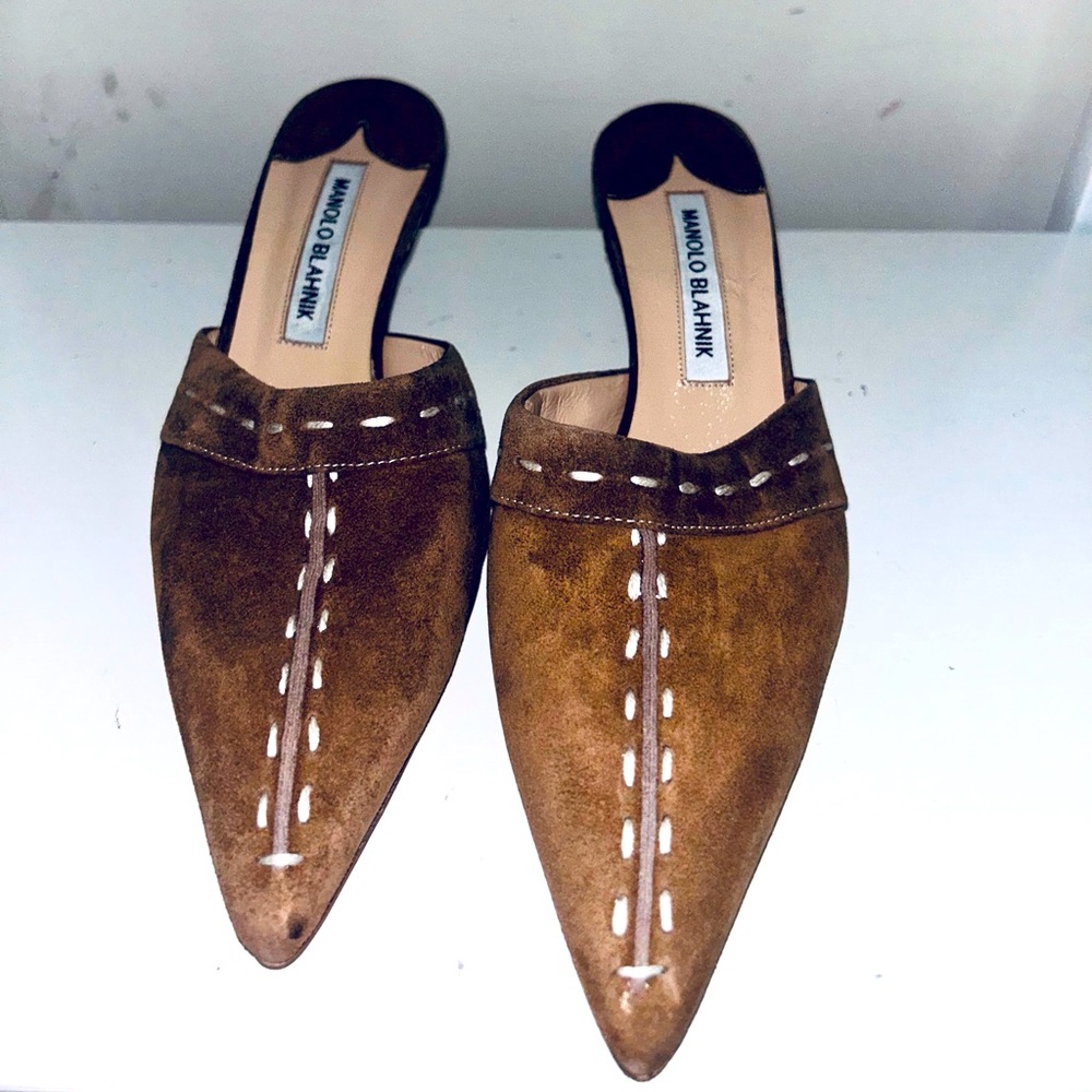 Manolo Blahnik Kitten Heel